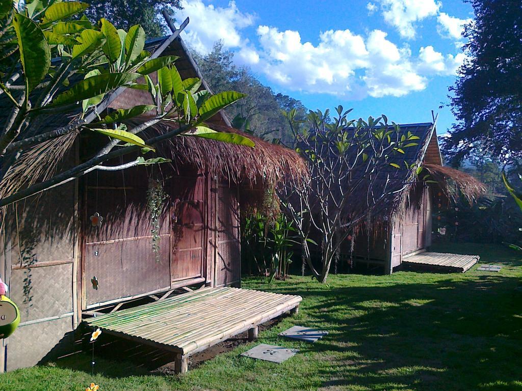 Pai Bamboo Hut Otel Oda fotoğraf